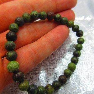 Dragon Bloodstone 6mm Round 7" Stretchy Gemstone Bracelet